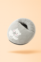 Chubby grey kitty Melo USB heated foot warmer with cat paw motif.